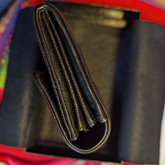 Chanel Black Quilted Wallet - Picture 7 of 15